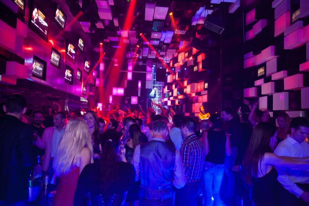 דובאי Social Hotel מראה חיצוני תמונה